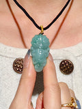 KW Grade A Schmuck Insekten Baby Grün Jade Anhänger